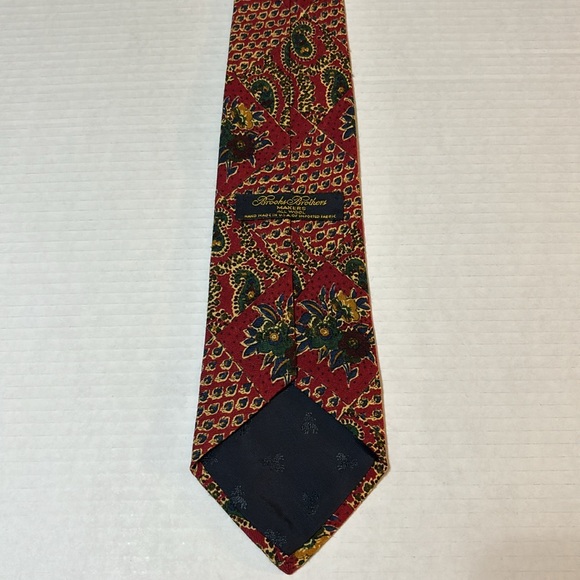 Brooks Brothers men’s red green paisley floral pattern 100% wool neck tie - Picture 2 of 5